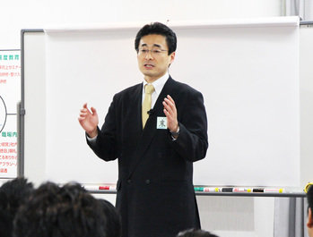 講師プロフィール
株式会社日本創造教育研究所
研修講師：末武弘稔